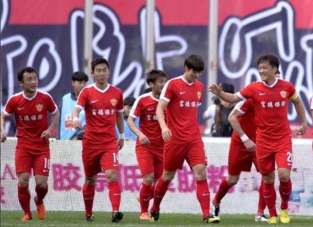 -人和主场三球大胜富德，联赛表现一览无遗的简单介绍