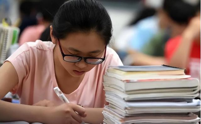 关于球员个人突破难关，取得令人惊艳成绩的信息